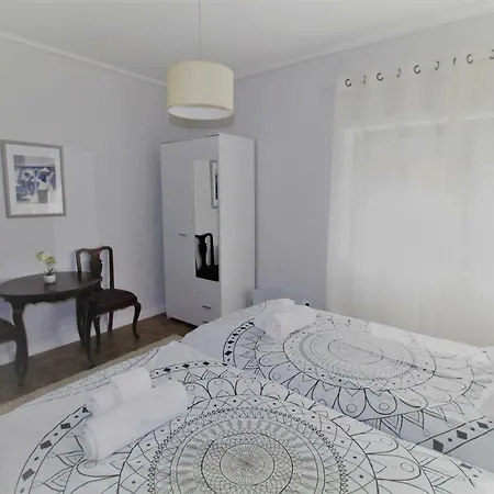 Com Patio * アヴェイロ